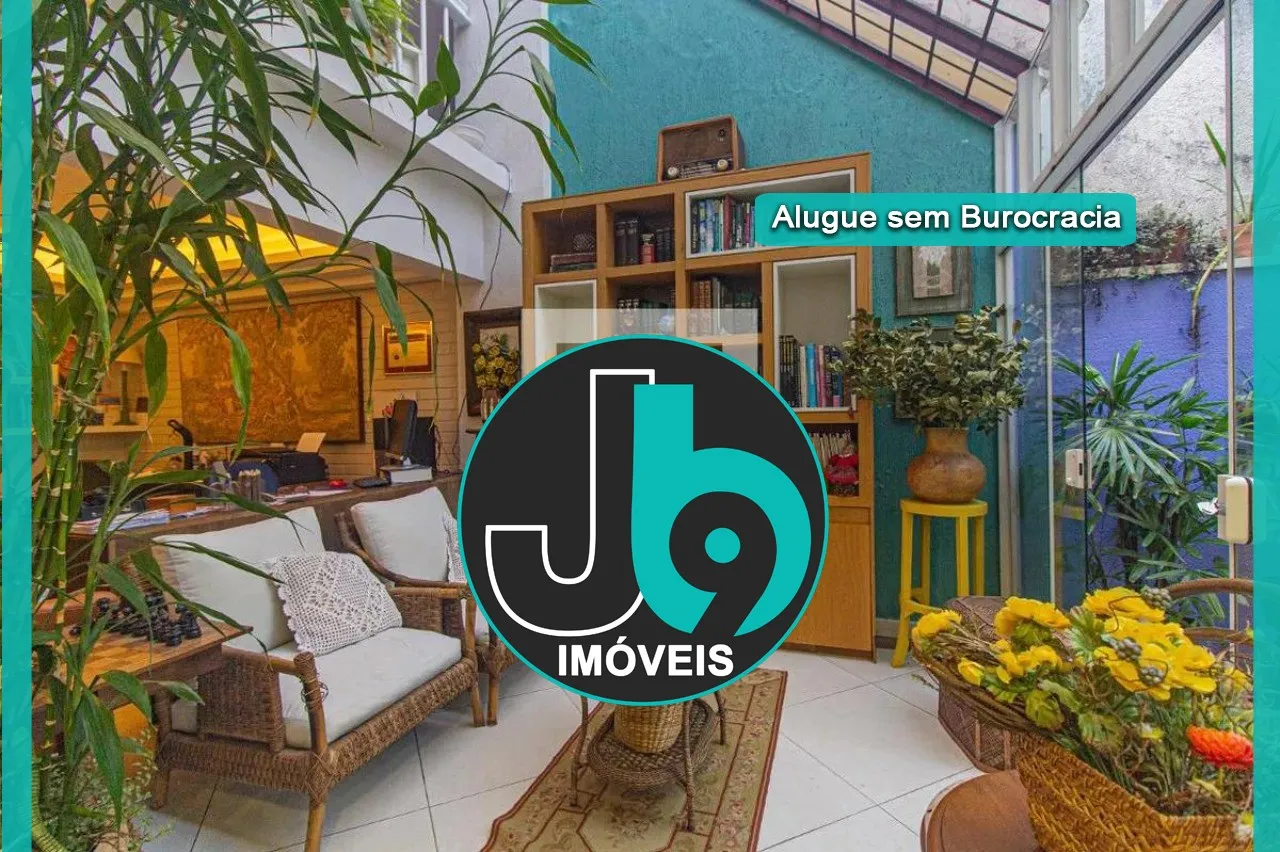 Furnished 650 m² house with 4 bedrooms and 4 bathrooms
