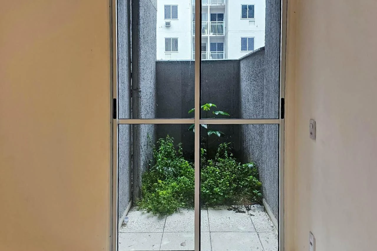 Apartamento de 2 quartos em condomínio com piscina — photo 31