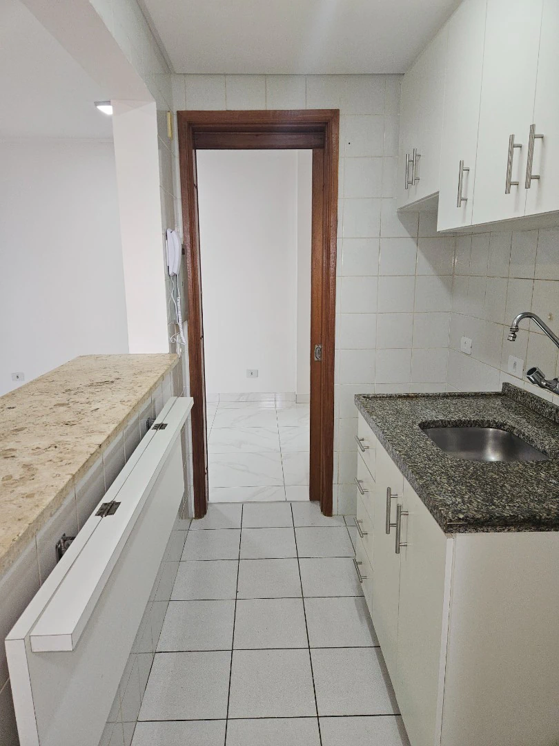 Apartamento de 1 quarto com varanda envidraçada, Centro — photo 19