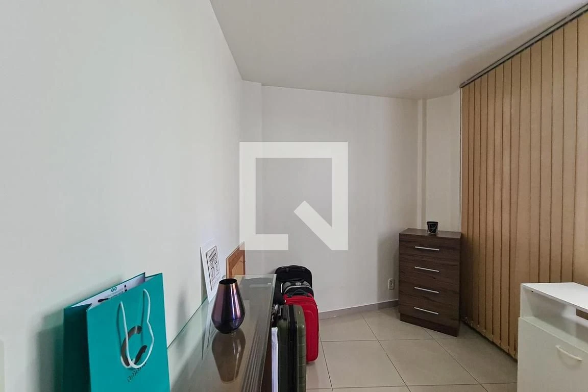 93 m² apartment with a washing machine and a home office — photo 26
