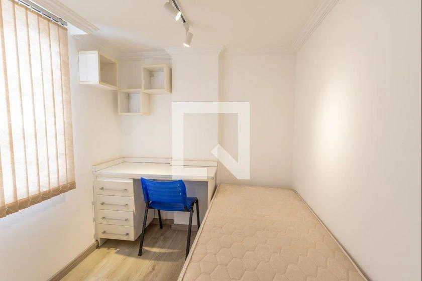 Furnished apartment, 66 m², with a home office — photo 4