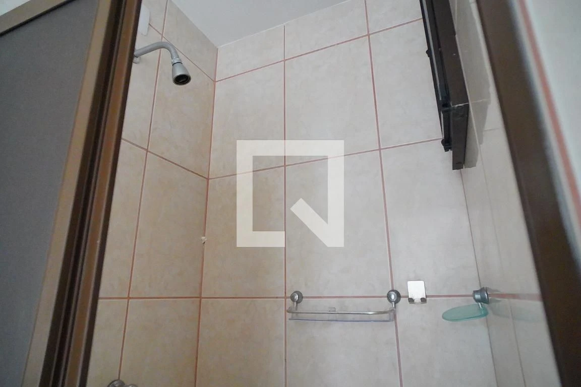 Вид на воду и 2 спальни: квартира 69 м² — photo 13