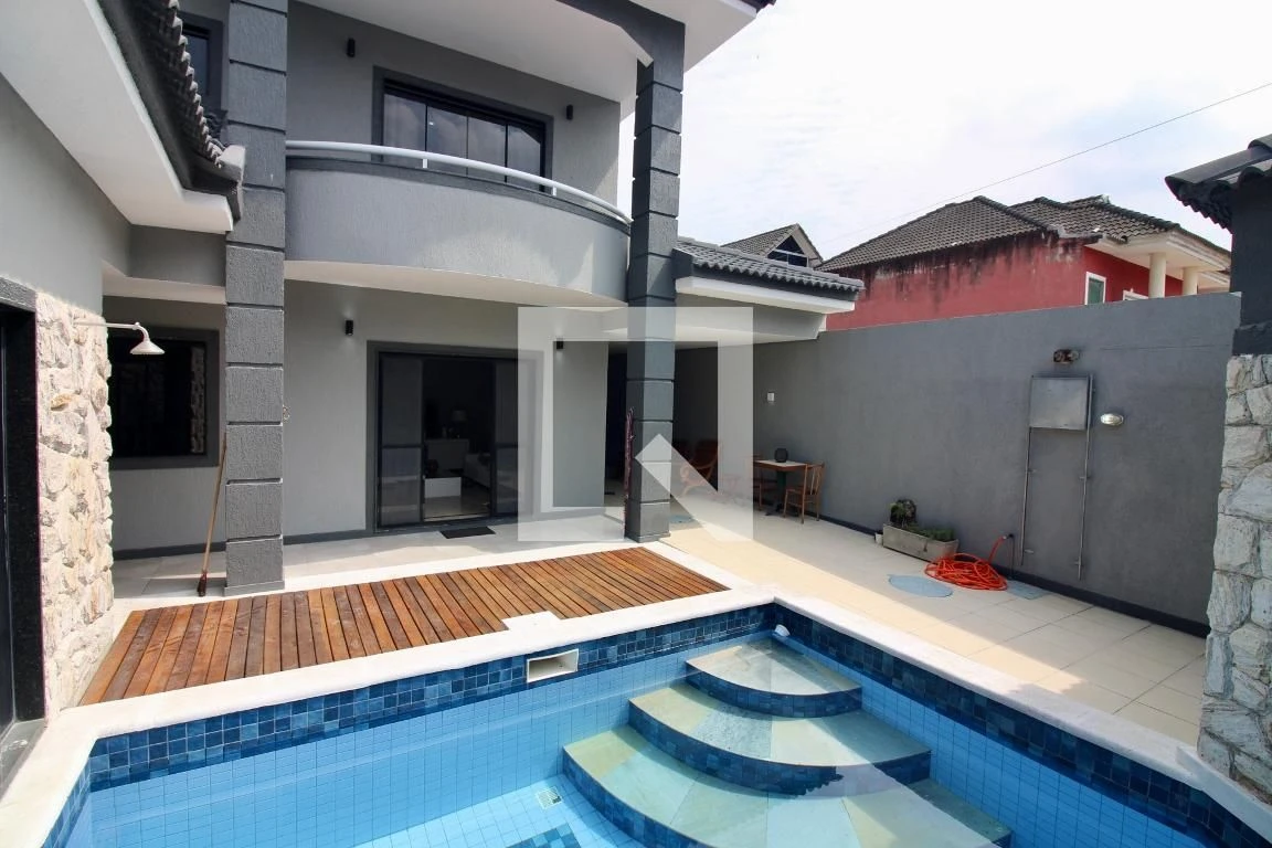 260 m² house with a jacuzzi and a private pool — photo 45