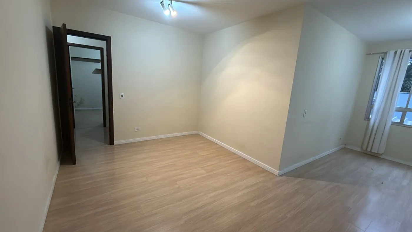 3-bedroom, 108 m² apartment in Curitiba — photo 27