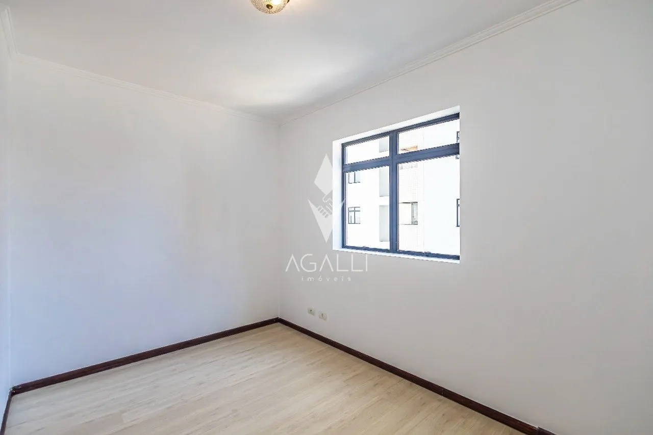 Apartment, 112 m², with a glass-enclosed balcony — photo 46