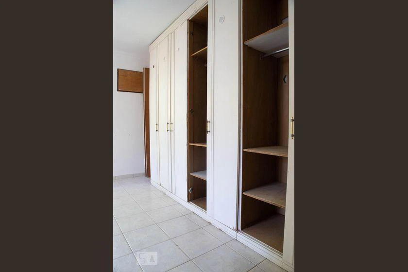 Будинок: 4 спальні, 1 з власною ванною кімнатою, 398 м² — photo 23