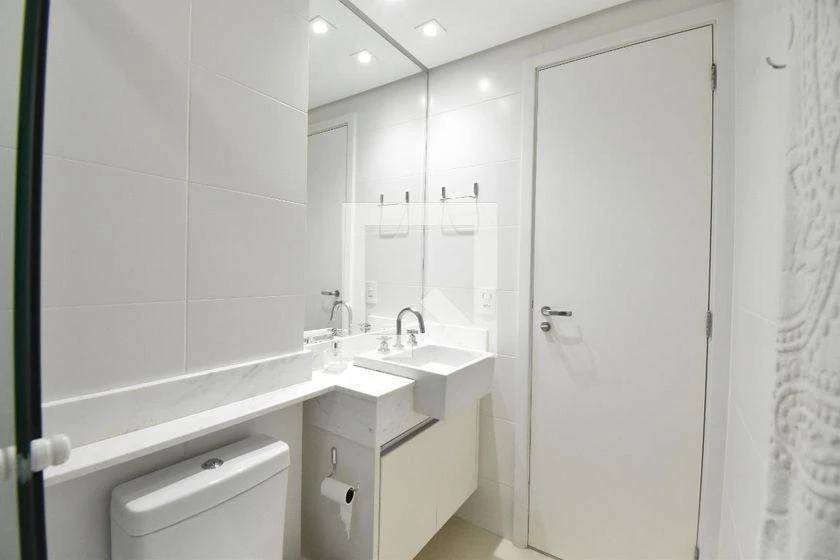 Furnished studio, 35 m², with a home office — photo 35