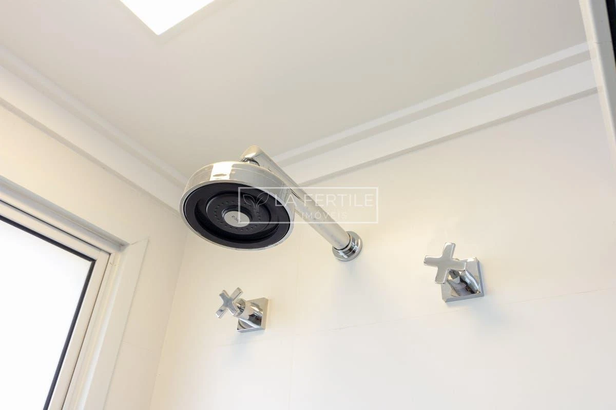 Apartment, 158 m², with a walk-in closet — photo 49