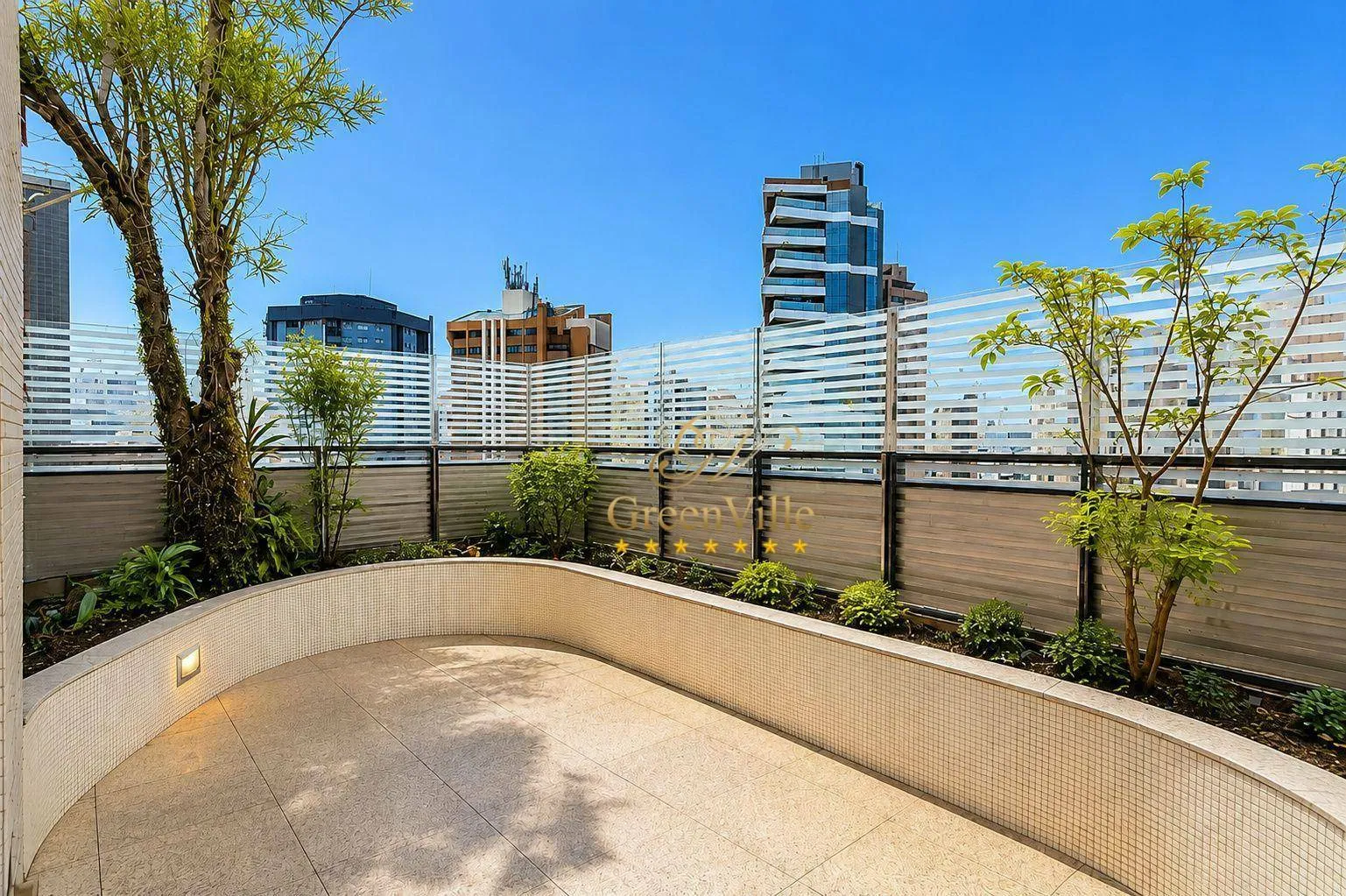 395 m² apartment with 4 en-suite bedrooms and 4 parking — photo 7