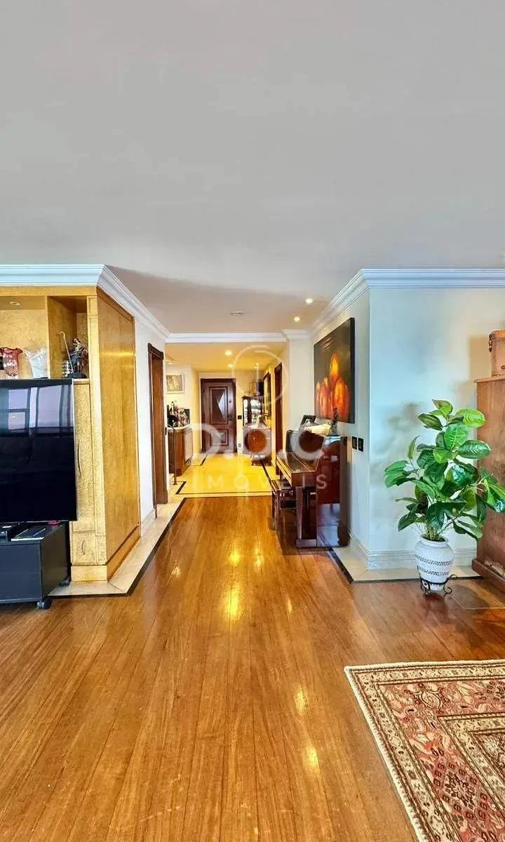 Apartamento de 300 m² com 4 quartos e 3 suítes — photo 5