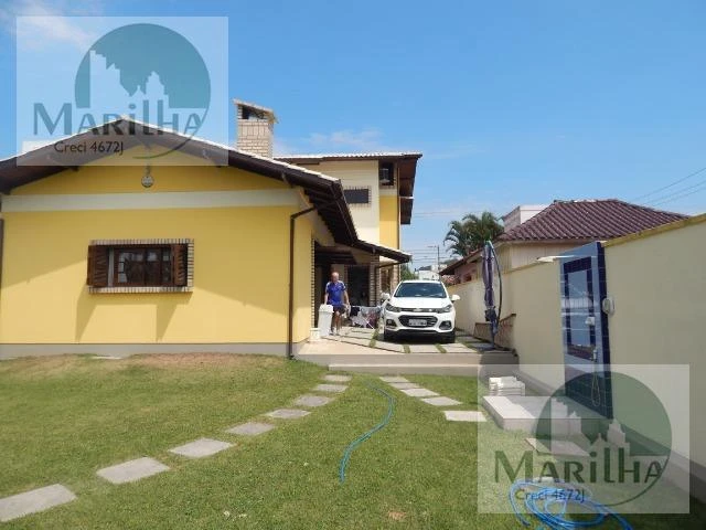 Робоче місце та 3 спальні: будинок 455 м² — photo 18