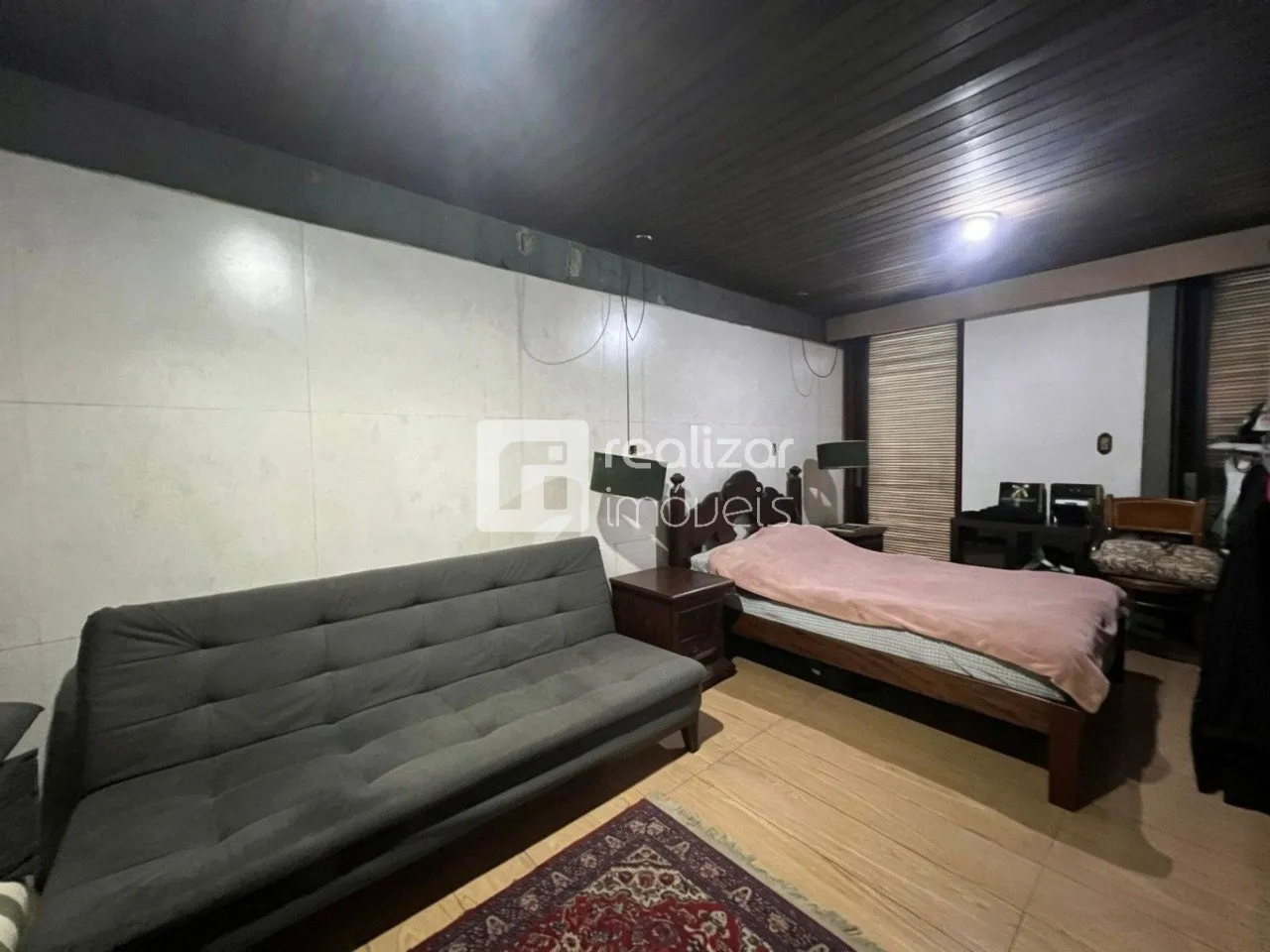Casa sem mobília com 4 quartos e 417 m² — photo 6