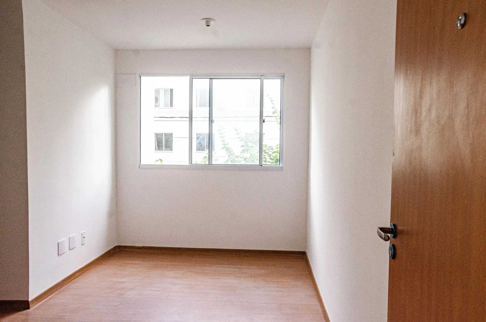Apartment with 2 bedrooms and 1 bathroom plus parking