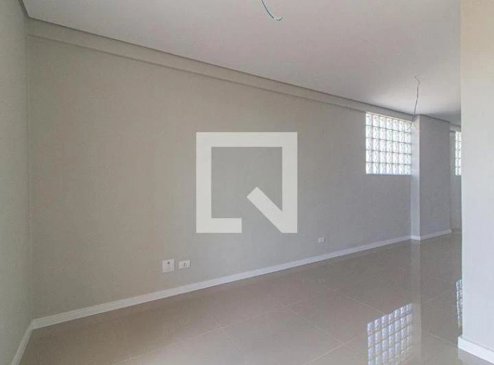 1-bedroom apartment with balcony and 38 m² — photo 8