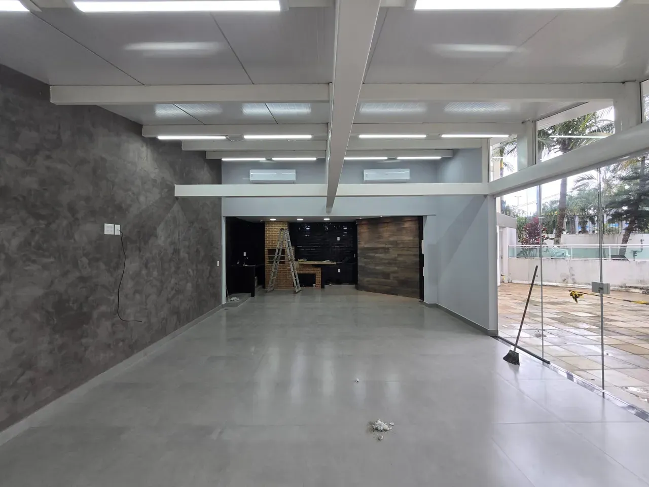 Apartamento de 2 quartos com cozinha fechada e 60 m² — photo 22