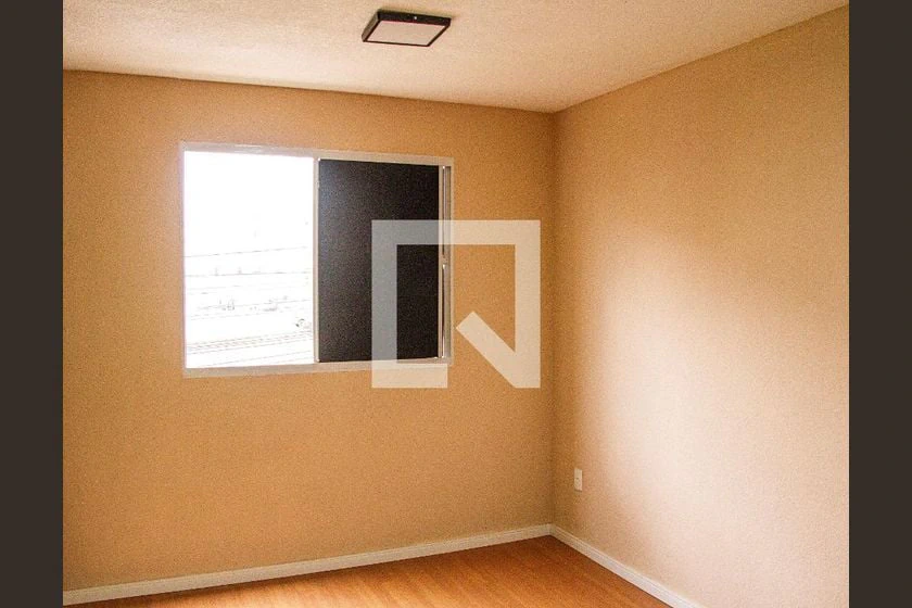 Apartamento para aluguel sem mobília com 2 quartos e 1 vaga
