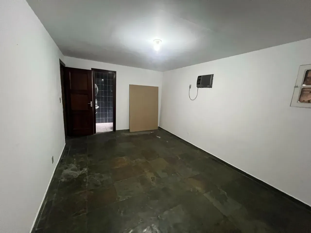 Duplex house with 4 bedrooms, 2 en-suites, 800 m² — photo 19