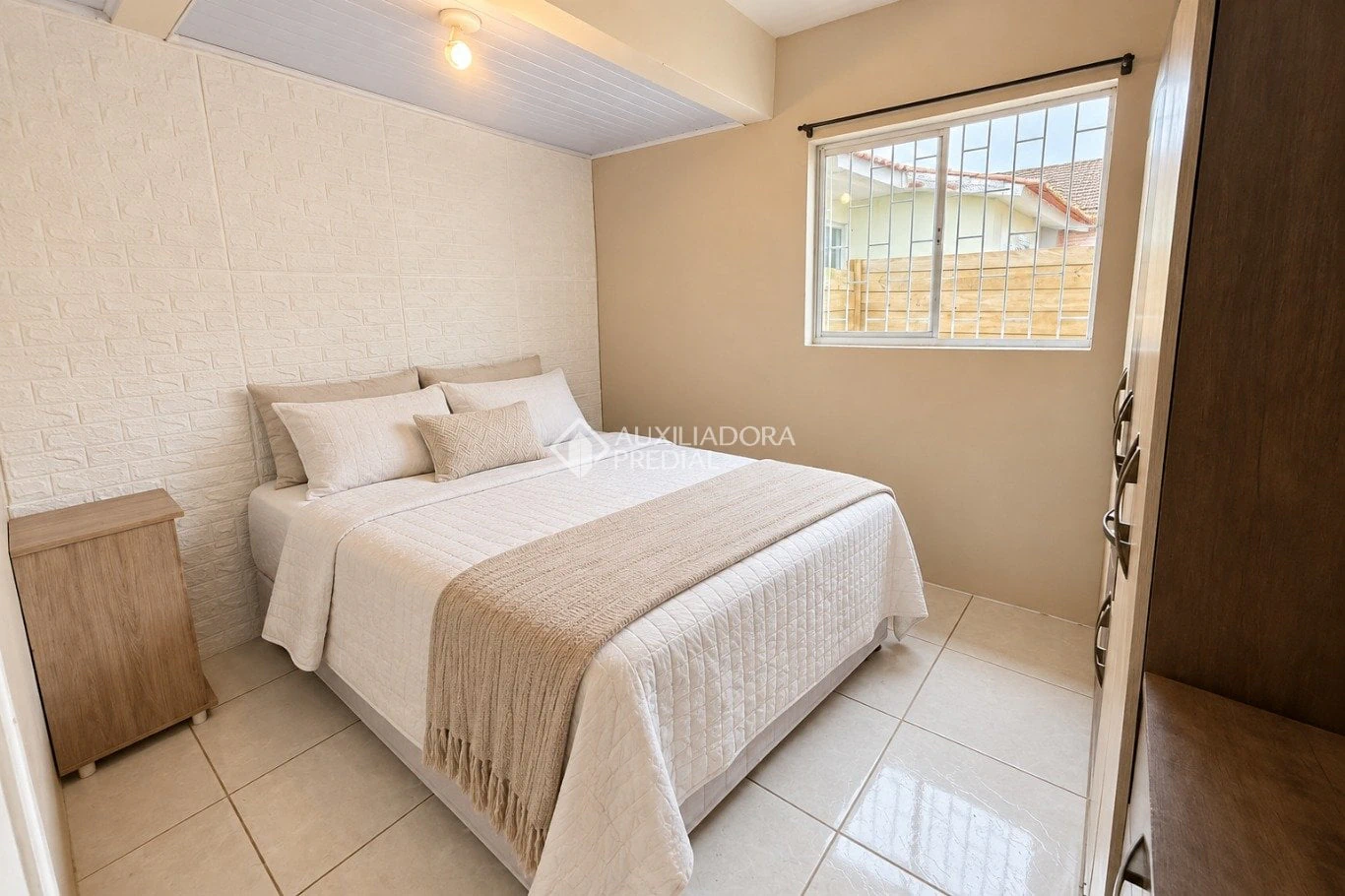 2-bedroom house with a washing machine in Florianópolis — photo 5