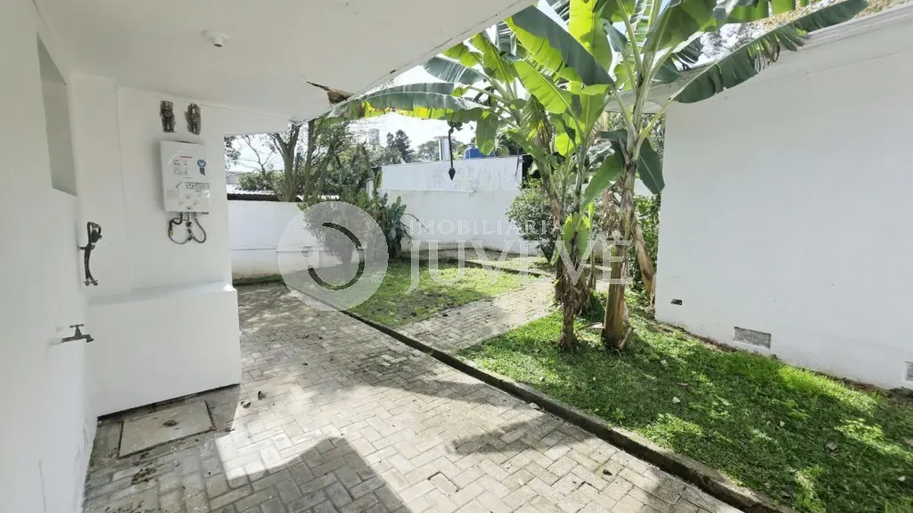 Unfurnished 125 m² house with 3 bedrooms — photo 22