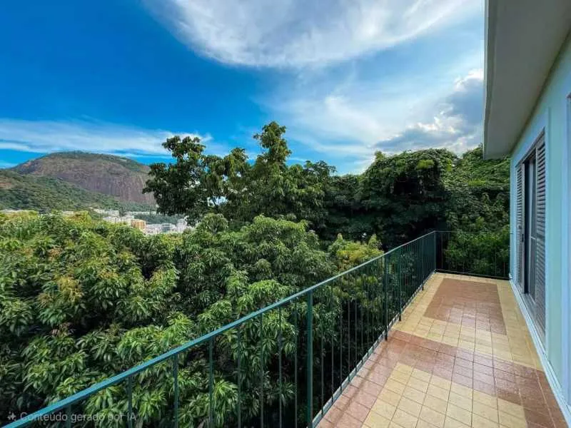 Casa triplex com 3 quartos e 5 banheiros — photo 3