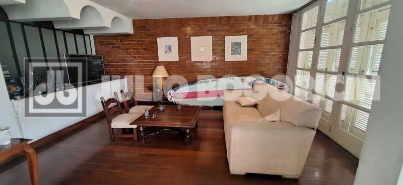 Furnished 260 m² apartment with 4 bedrooms and view — photo 21