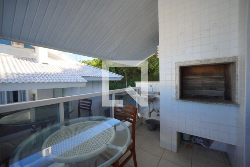 Furnished 3-bedroom apartment with balcony — photo 5