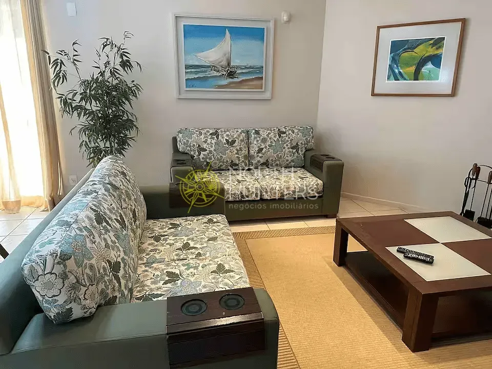 Casa amueblada con 3 dormitorios y 2 suites, 400 m² — photo 22