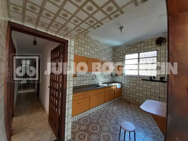Будинок 360 м² із спільним басейном — photo 7
