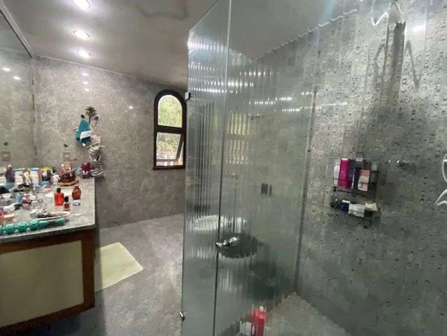 Casa de 6 quartos com 5 suítes e 8 banheiros — photo 28