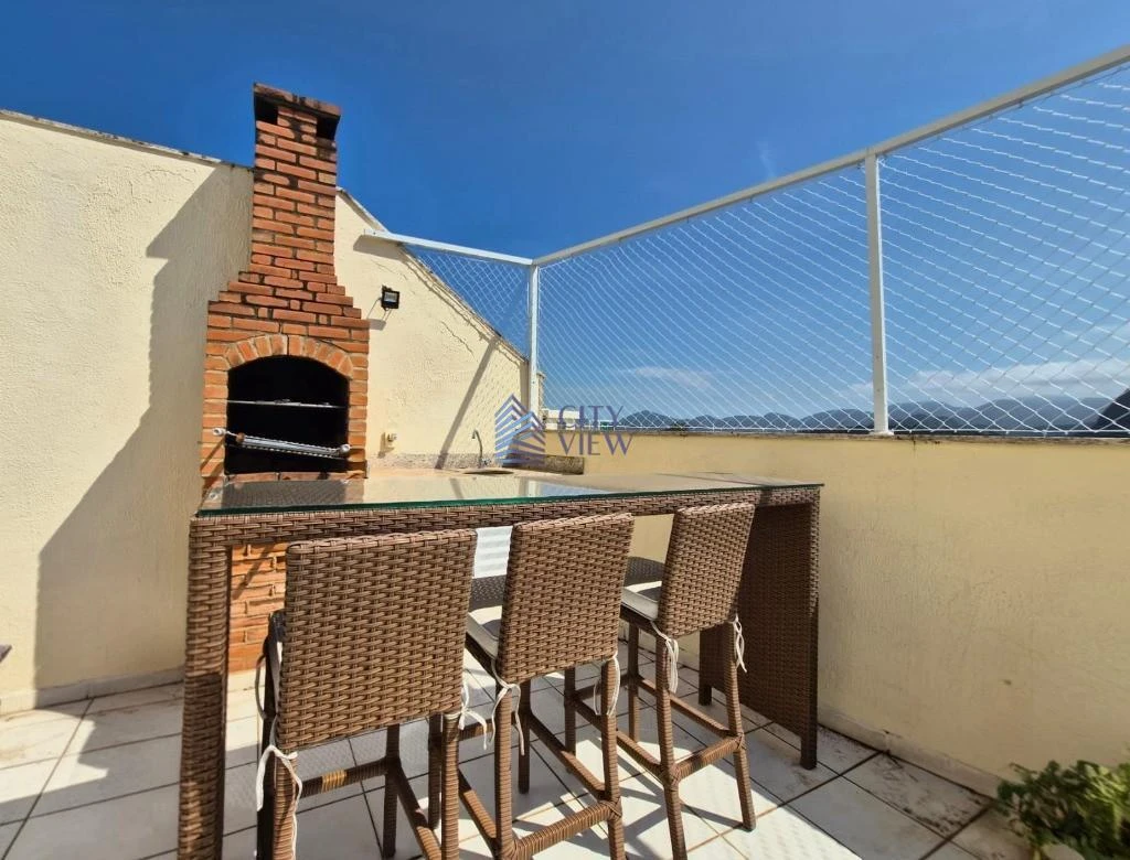 Furnished 2-bedroom duplex with private terrace — photo 14