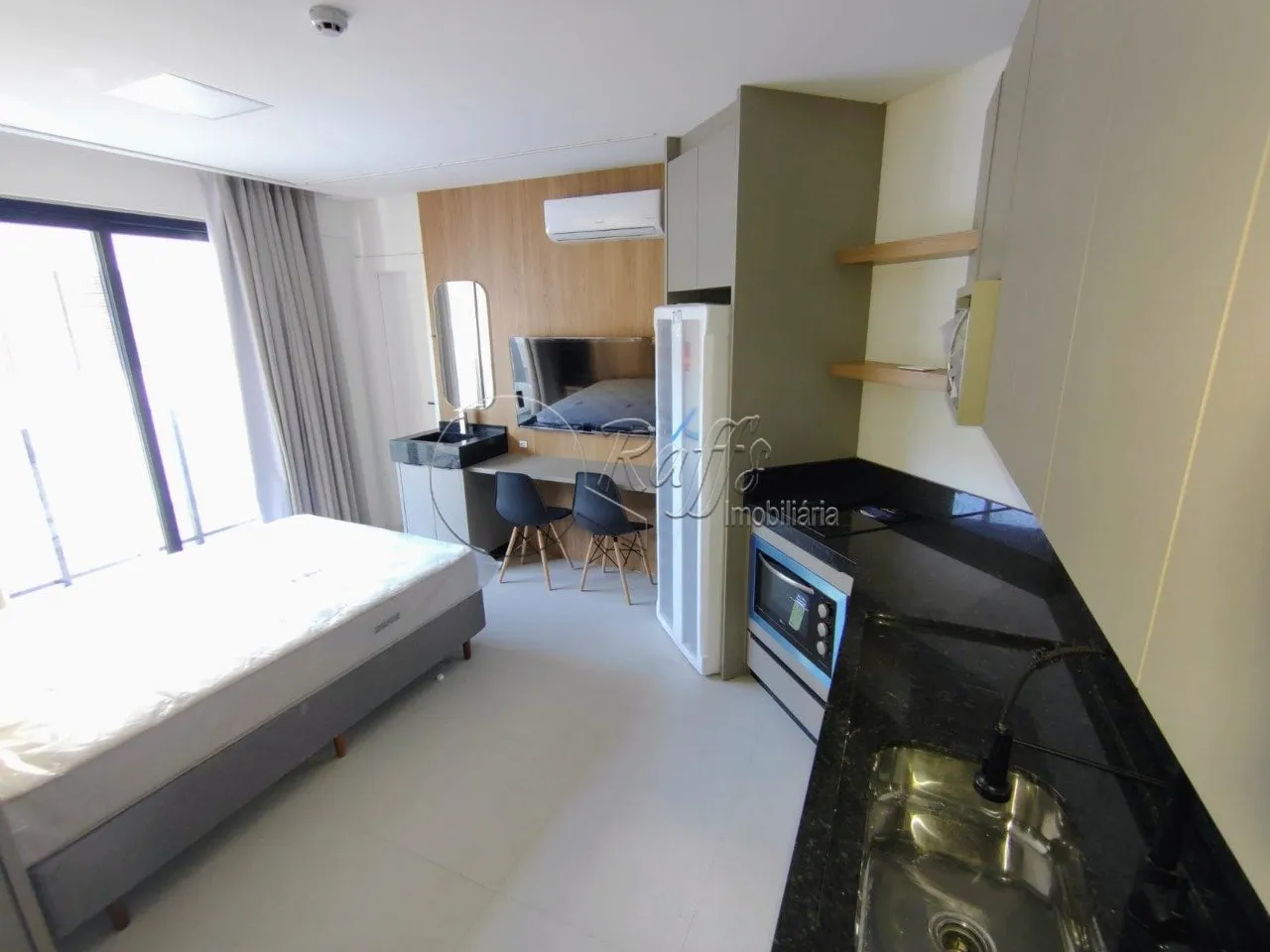 Furnished 25 m² apartment with an open-plan kitchen — photo 21