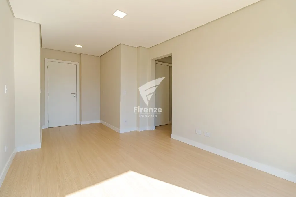 Furnished house with 4 bedrooms and 320 m² — photo 50