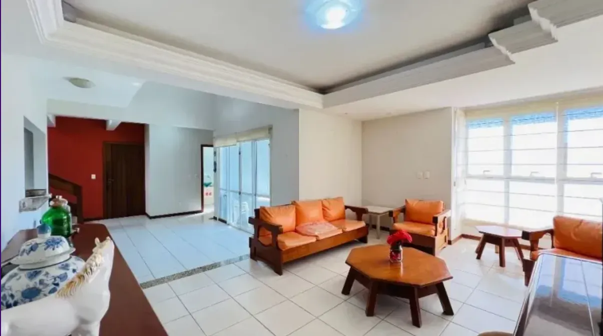 3-bedroom house with a balcony built-in BBQ — photo 5