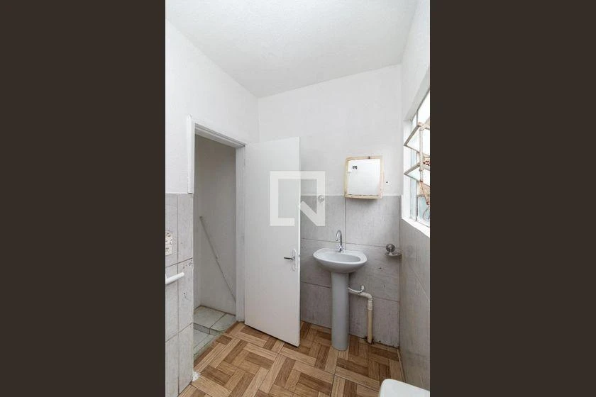 Rental house with a closed kitchen and 2 bedrooms — photo 23