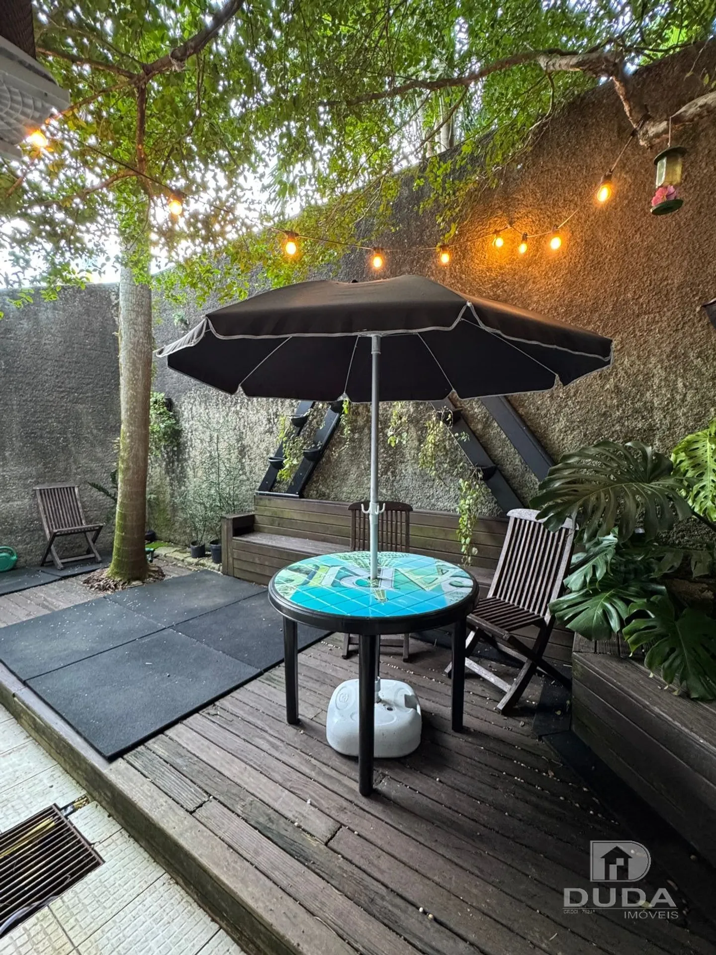 Casa amueblada con 4 dormitorios y cocina abierta — photo 30