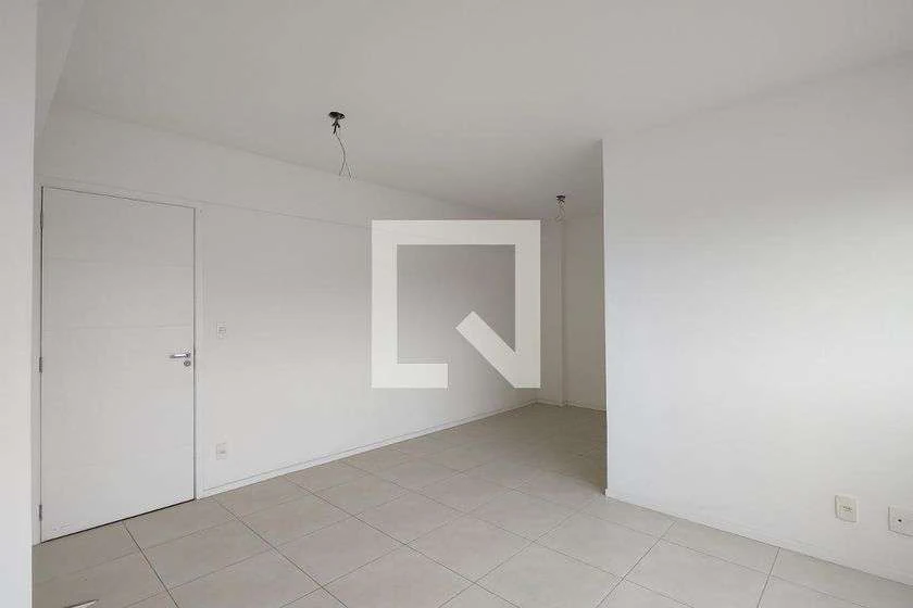 61 m² apartment with 2 bedrooms and a balcony — photo 3