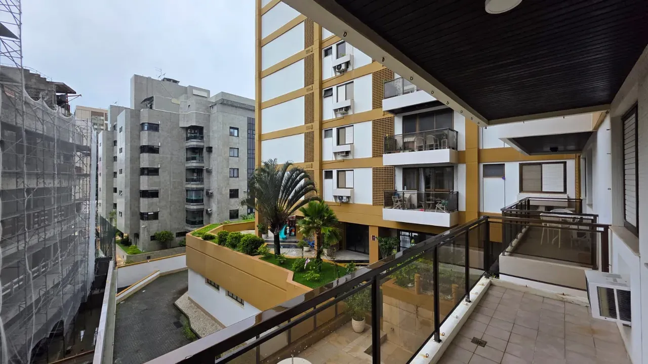 One-bedroom apartment in a building with a sauna — photo 6