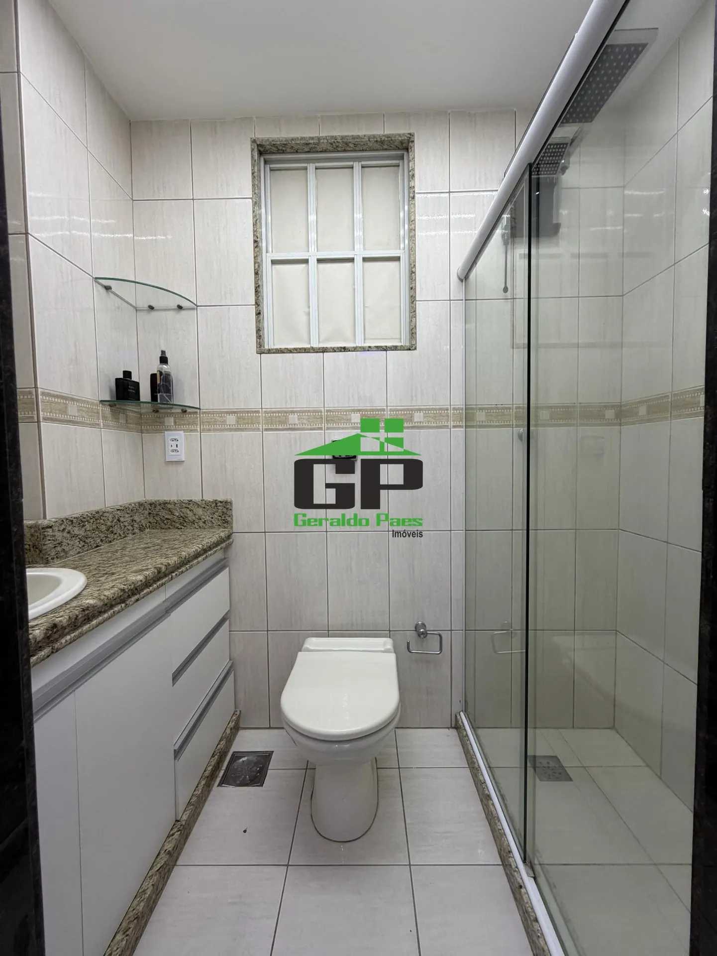 3-bedroom apartment with a washing machine — photo 36