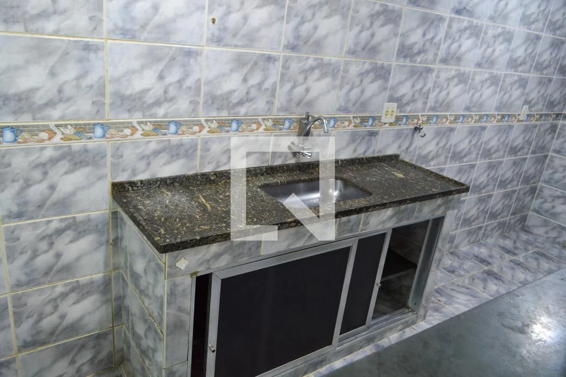 Apartamento para aluguel com 3 quartos e cozinha fechada — photo 2