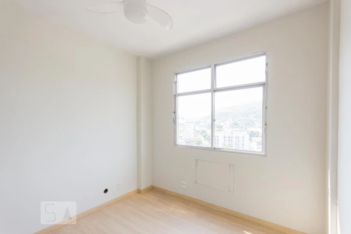 Apartamento, 130 m², com piso de madeira ou laminado — photo 33