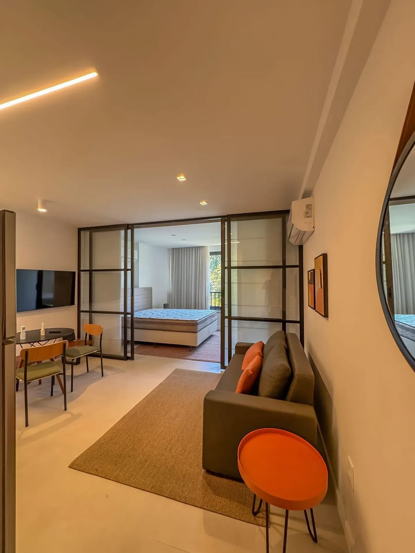 Furnished apartment, 35 m², with a home office — photo 15