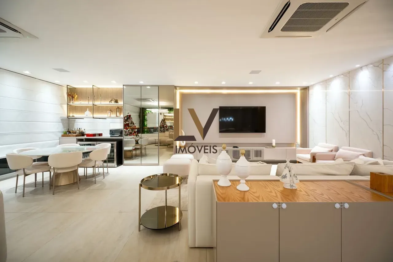 Furnished 4-bedroom apartment with open-plan kitchen — photo 4