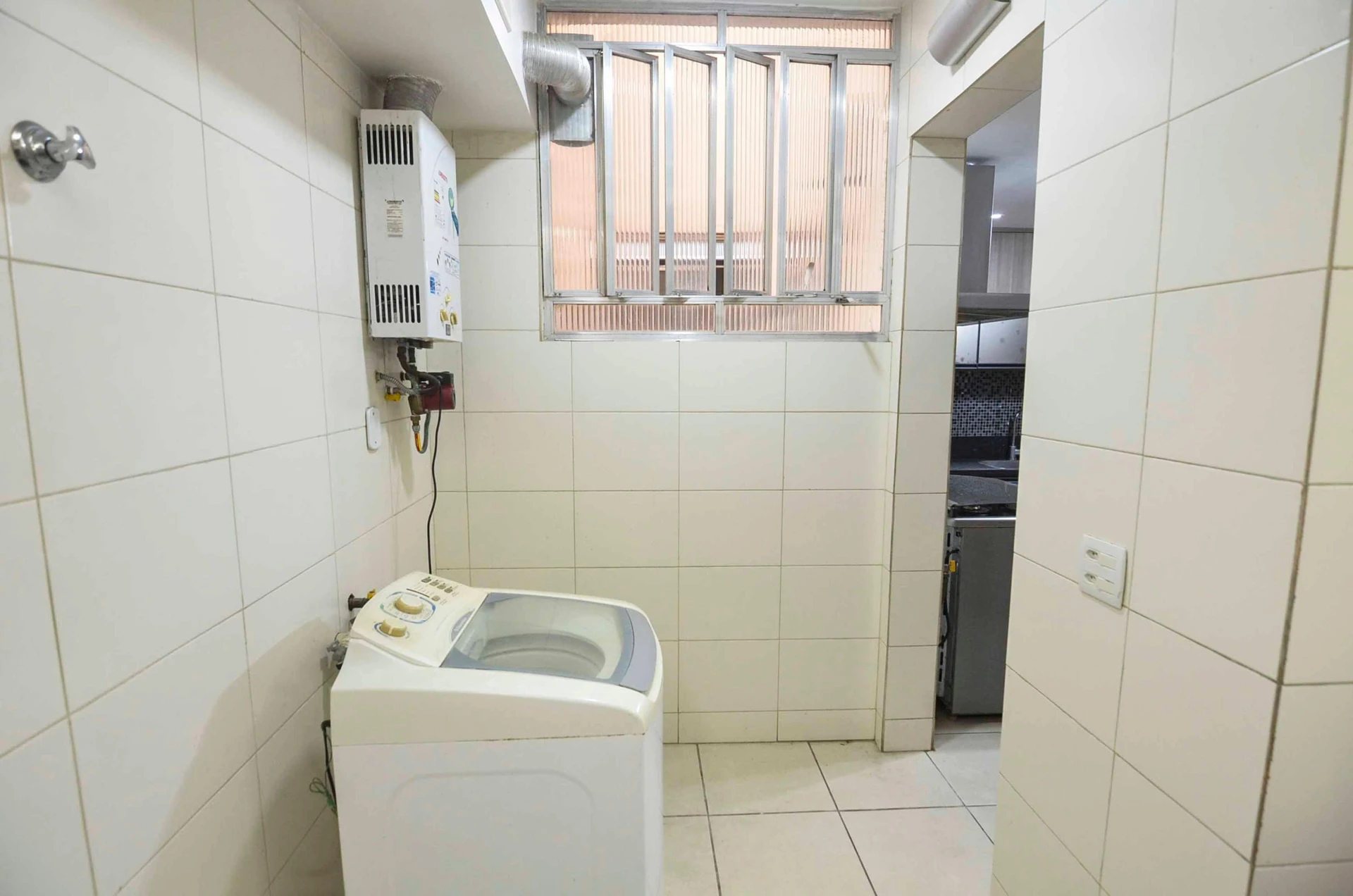 Apartamento en alquiler con 3 dormitorios y 1 plaza — photo 8