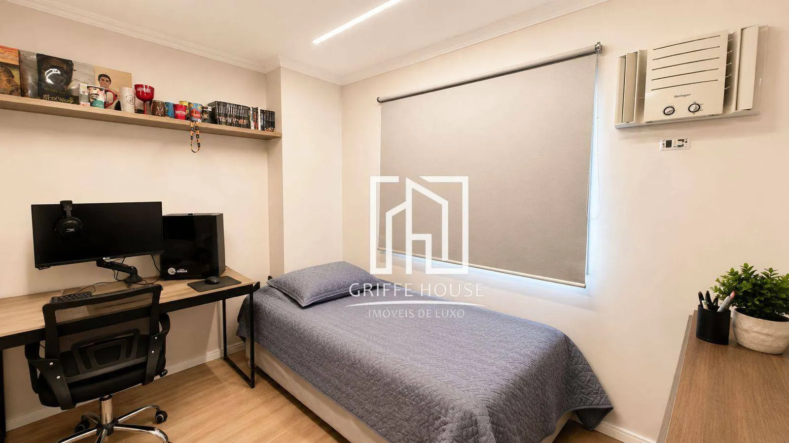 Furnished apartment, 400 m², with a home office — photo 16