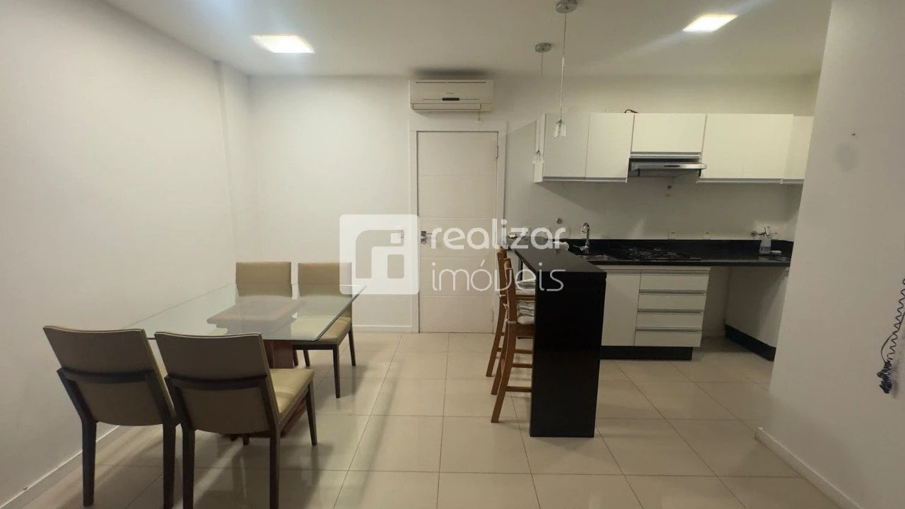 Apartamento amueblado de 56 m² con 1 dormitorio y balcón — photo 2