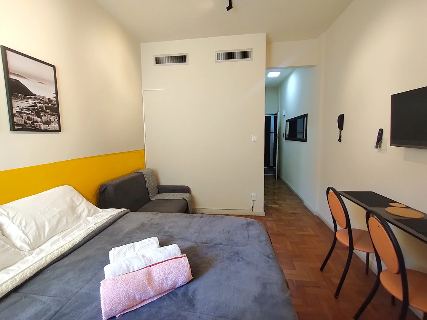 Furnished studio of 22 m² with bedroom and living space — photo 6