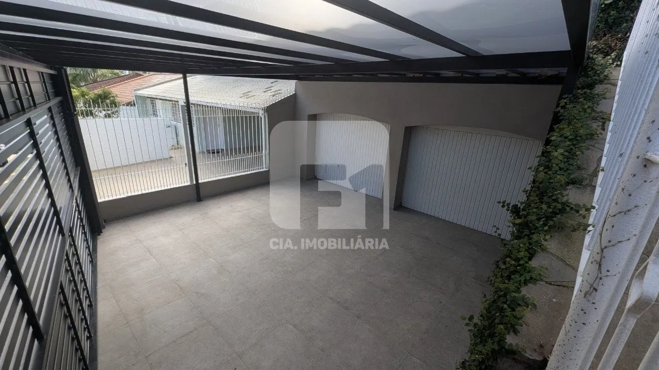 House with 6 bedrooms, en-suite and parking for 6 — photo 25