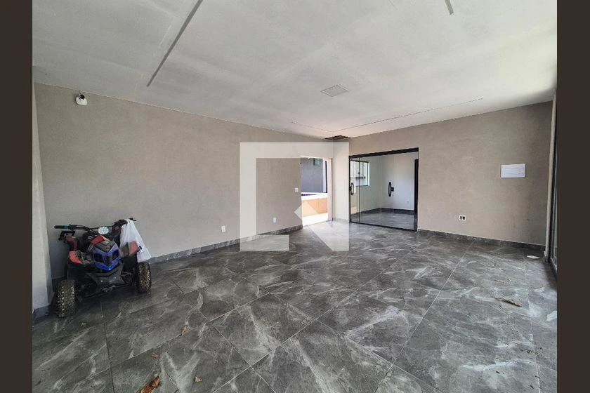 House, 400 m², with a washing machine — photo 31