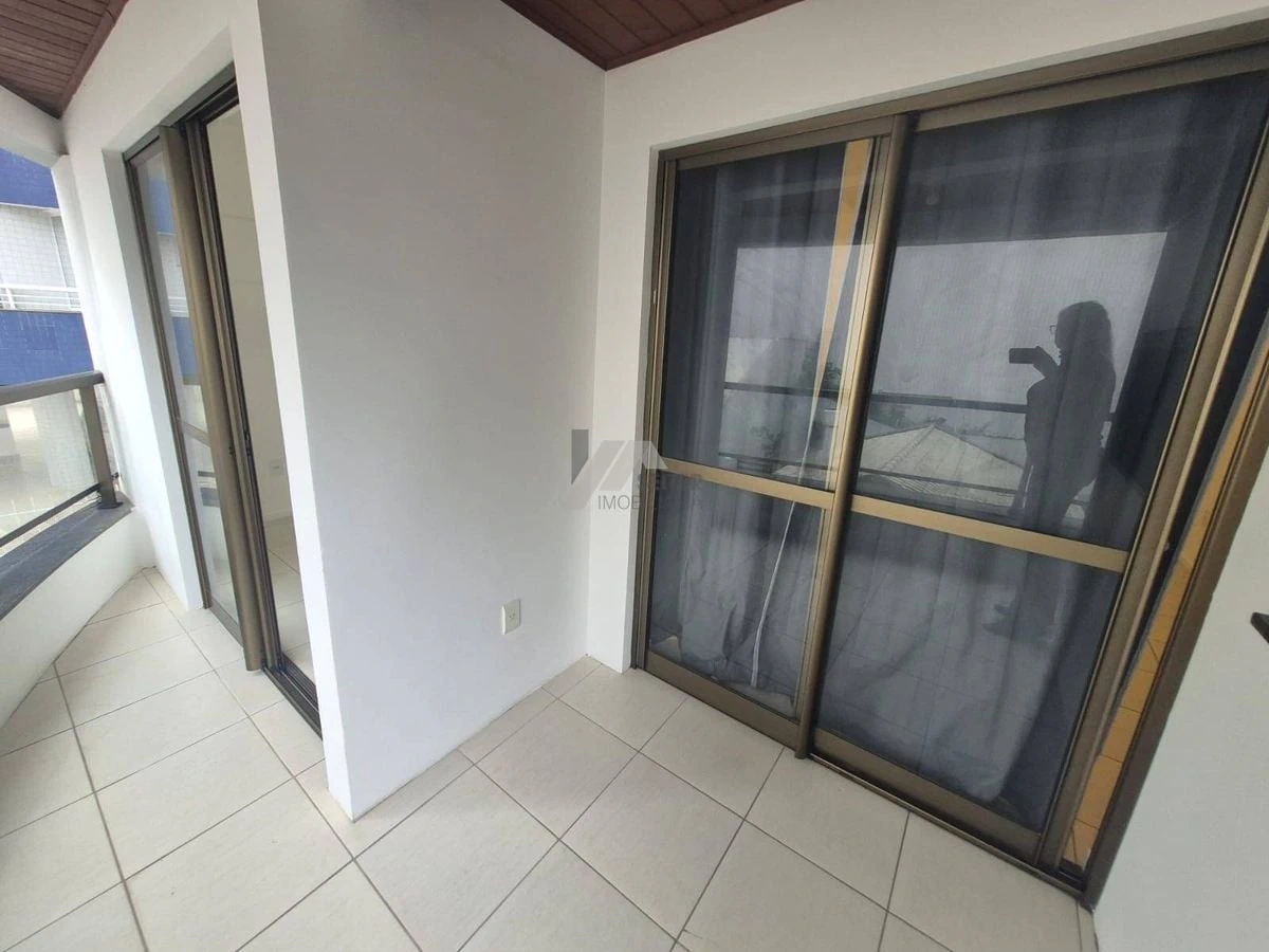 Apartment with a suite and a balcony BBQ — photo 5