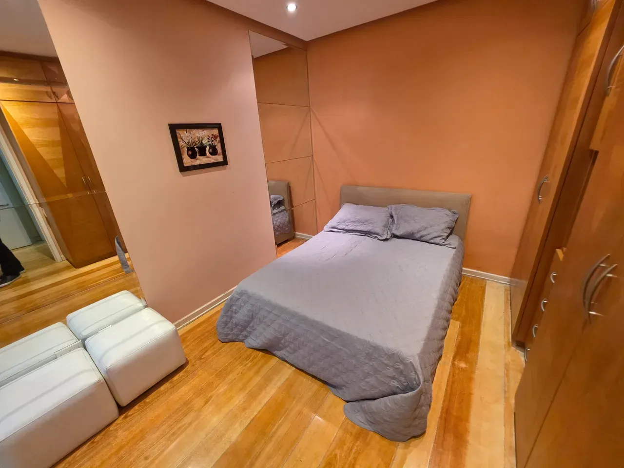 Furnished 2-bedroom apartment with 3 bathrooms — photo 13